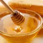 miel de abeja para la gastritis